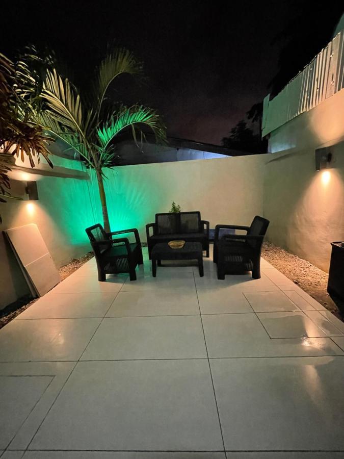 Résidence Palms Abidjan Esterno foto